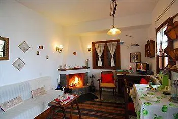 Tampakeika Apartment Mouresi